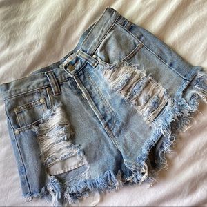 Light Denim Shorts | MINKPINK